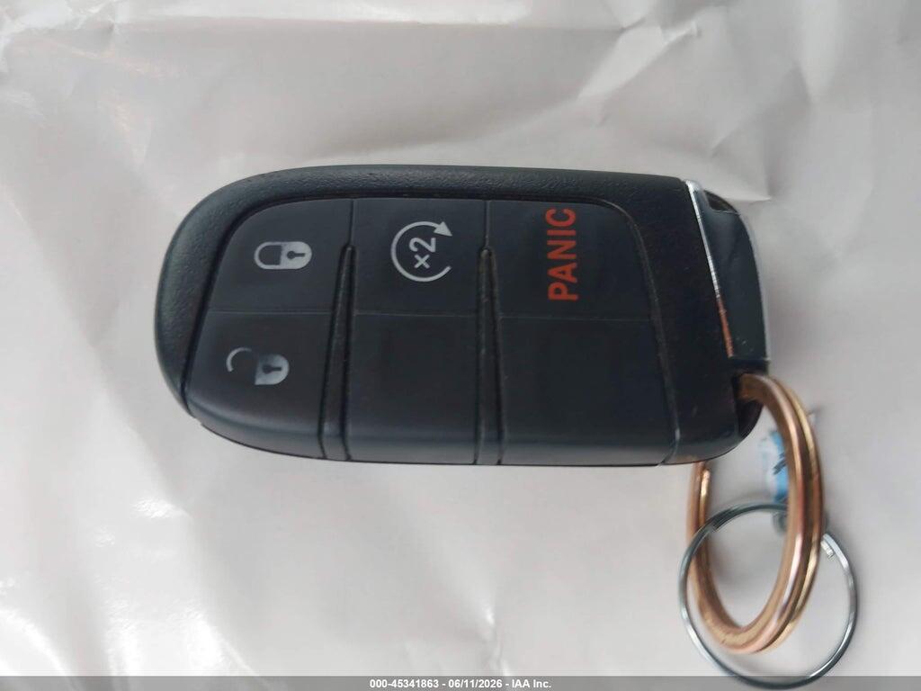 3C4NJDBB6JT394777 2018 JEEP COMPASS photo no. 11