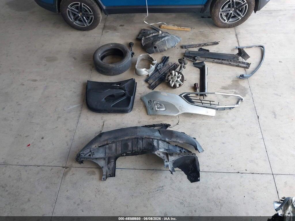 2GNAXSEV4J6304366 2018 CHEVROLET EQUINOX photo no. 11