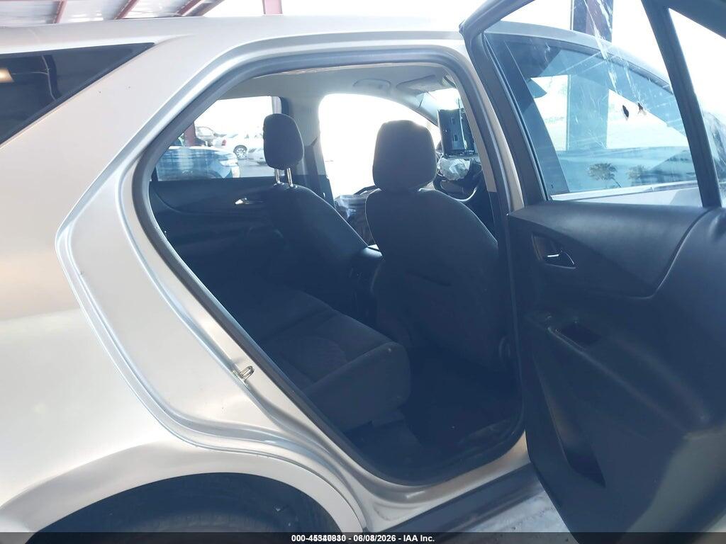 2GNAXSEV4J6304366 2018 CHEVROLET EQUINOX photo no. 8