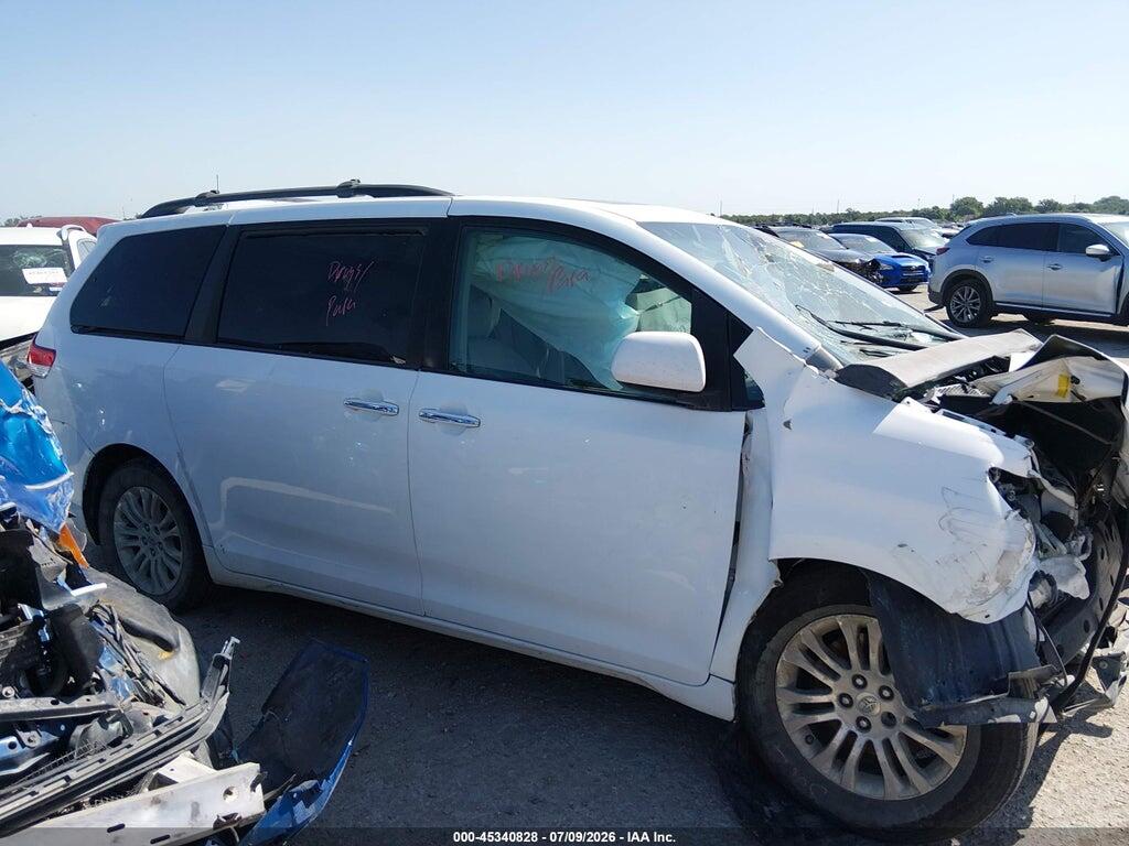 5TDYK3DC2CS186774 2012 TOYOTA SIENNA photo no. 12