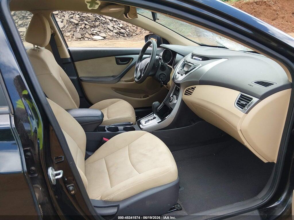 5NPDH4AEXBH000265 2011 HYUNDAI ELANTRA photo no. 5