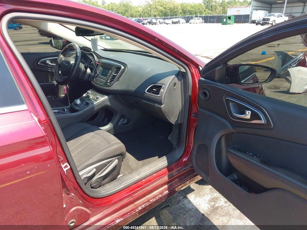 1C3CCCAB9GN104011 2016 CHRYSLER 200 photo no. 5