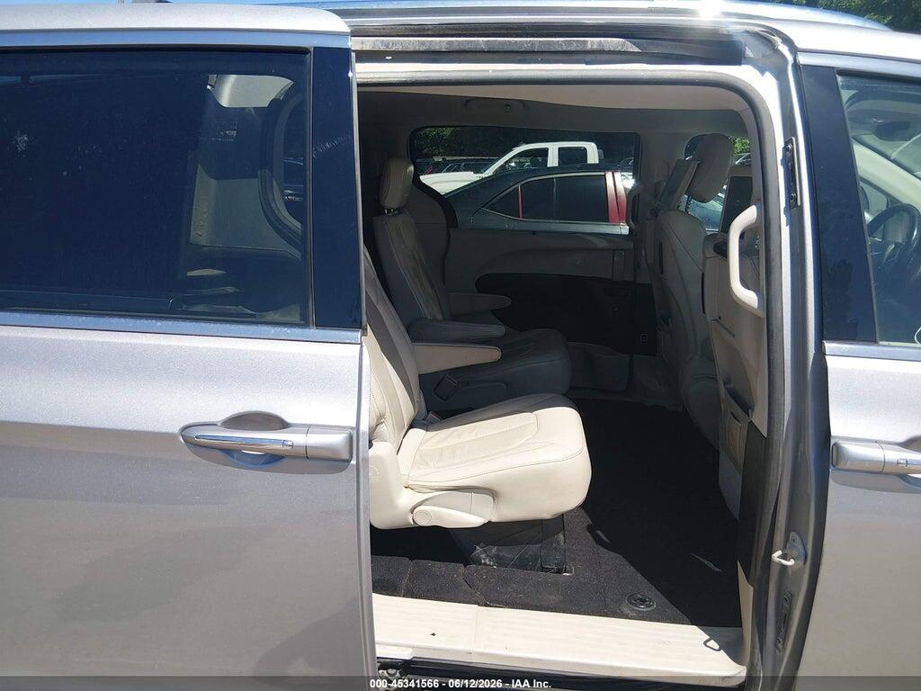 2C4RC1EG3KR576085 2019 CHRYSLER PACIFICA photo no. 8