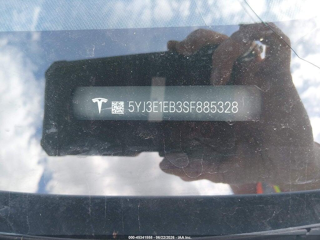 5YJ3E1EB3SF885328 2025 TESLA MODEL 3 photo no. 9