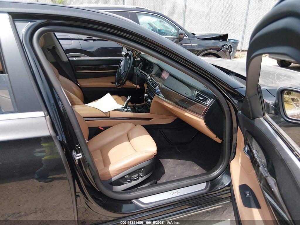 WBAKB8C51ACY64397 2010 BMW 750LI photo no. 5