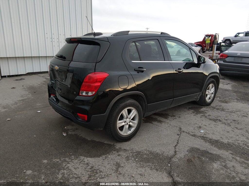 3GNCJLSBXHL182905 2017 CHEVROLET TRAX photo no. 4
