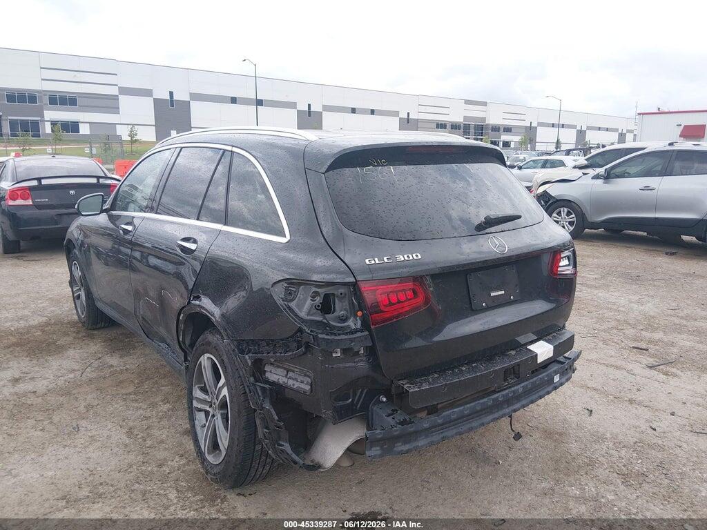 W1N0G8DB1MF920589 2021 MERCEDES-BENZ GLC 300 photo no. 3
