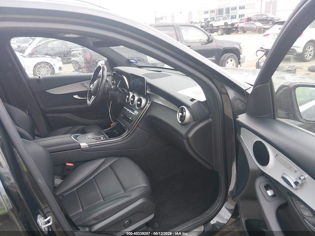 W1N0G8DB1MF920589 2021 MERCEDES-BENZ GLC 300 photo no. 5