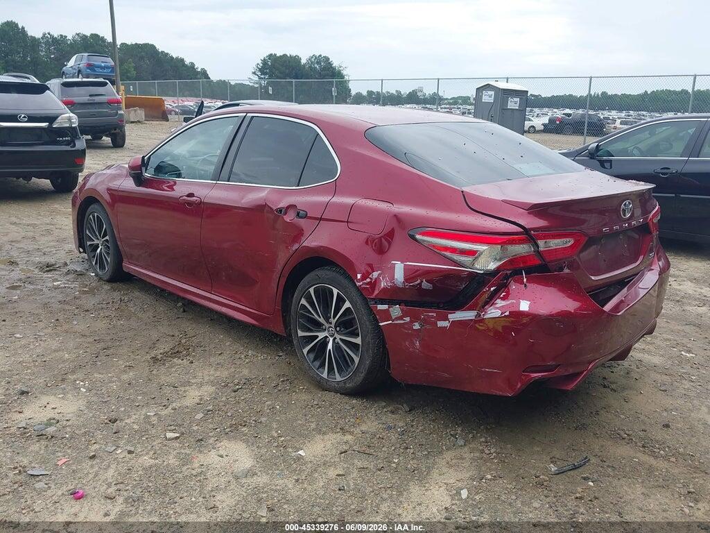 4T1B11HK3JU652389 2018 TOYOTA CAMRY photo no. 3