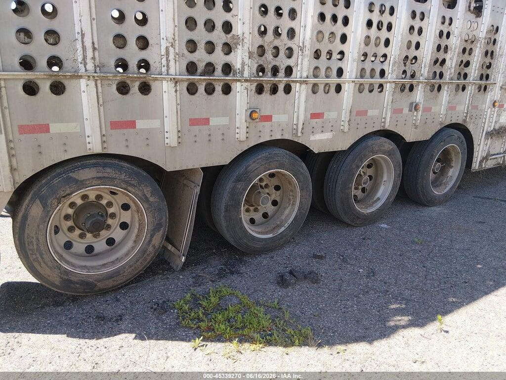 1MT2N5346HH025706 2017 MERRITT EQUIPMENT CO LIVESTOCK SEMI TRAILER photo no. 7