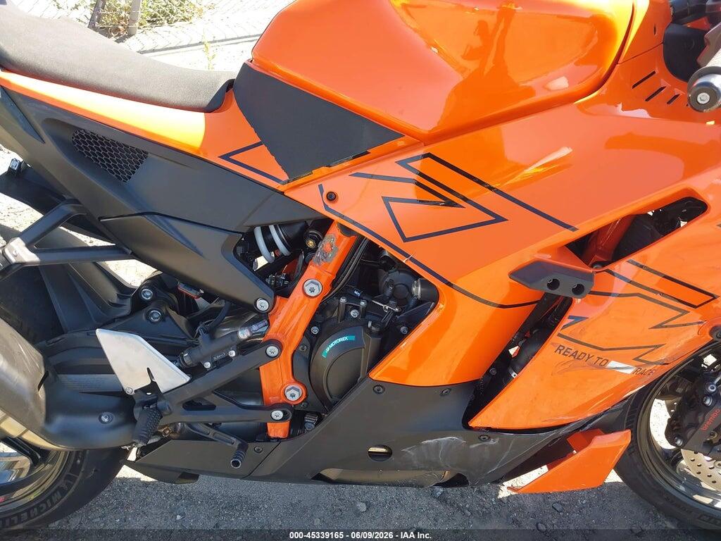 VBKR99407TM913751 2026 KTM 990 RC R photo no. 8