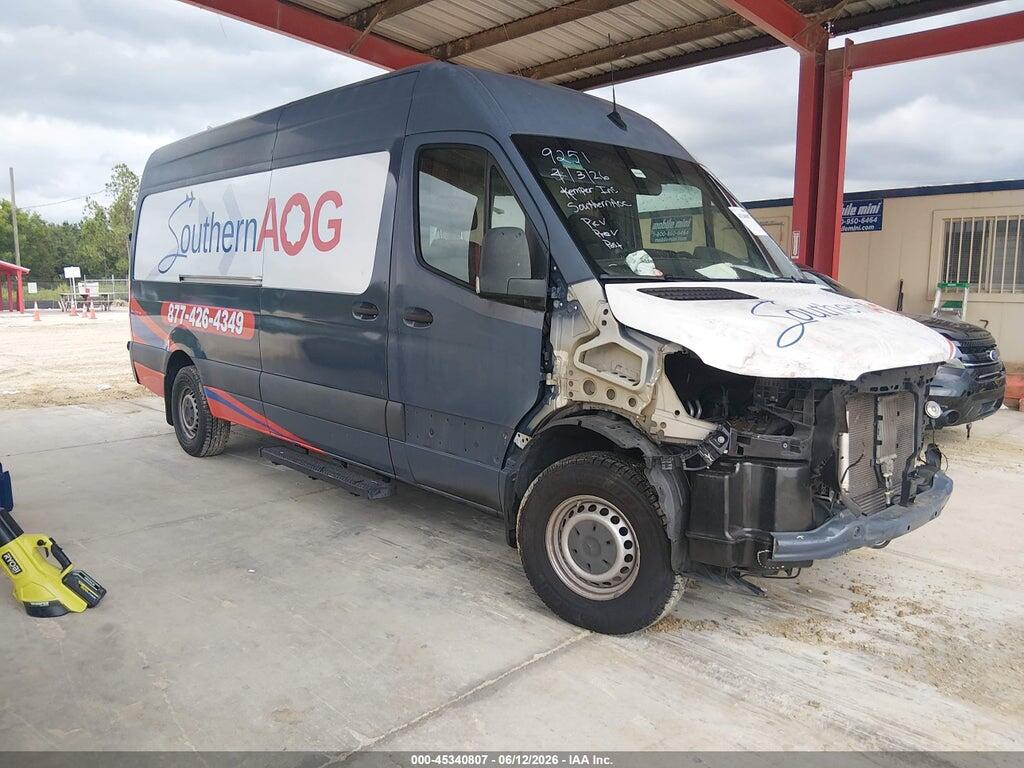 WD4PF1CD8KP116483 2019 MERCEDES-BENZ SPRINTER 2500 photo no. 1