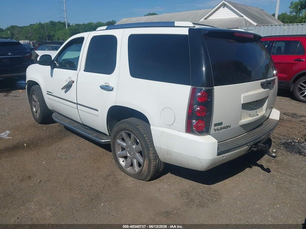 1GKS2EEF1BR116940 2011 GMC YUKON photo no. 3