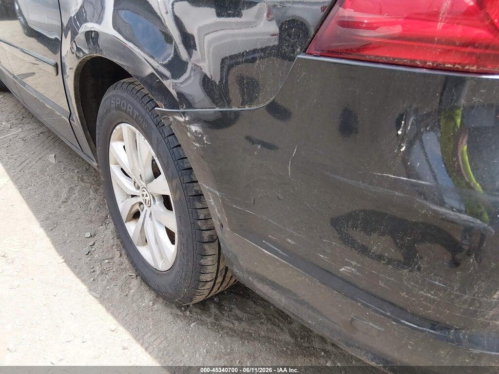 2C4RVABG1CR355133 2012 VOLKSWAGEN ROUTAN photo no. 12