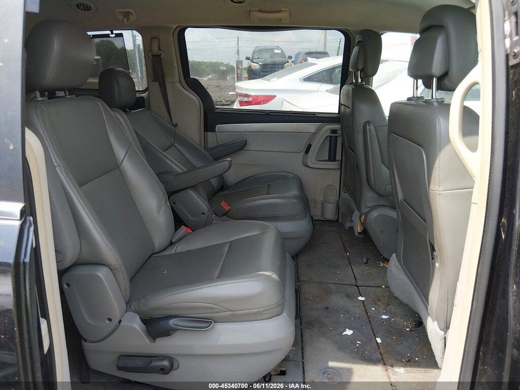 2C4RVABG1CR355133 2012 VOLKSWAGEN ROUTAN photo no. 8