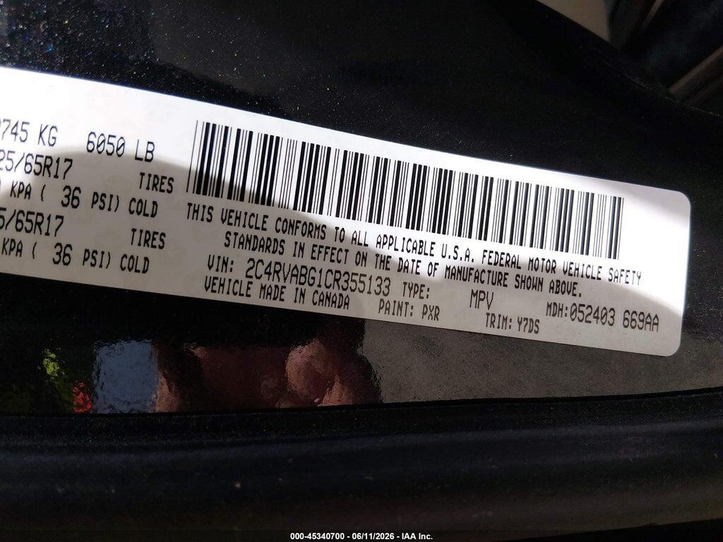 2C4RVABG1CR355133 2012 VOLKSWAGEN ROUTAN photo no. 9