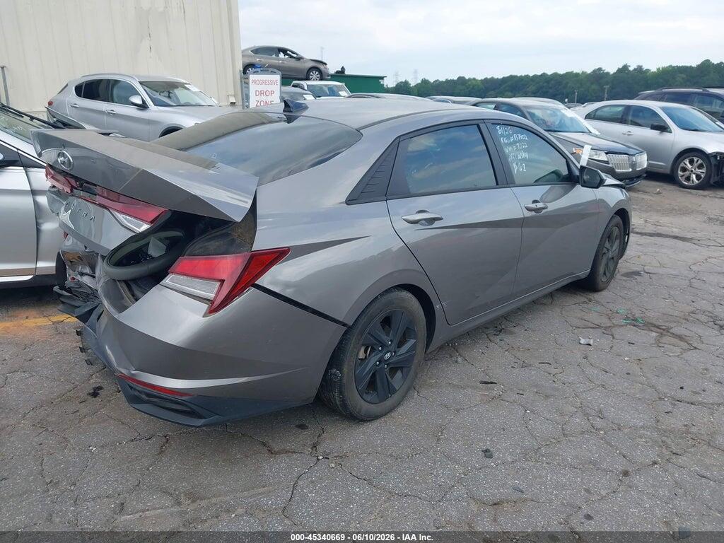 KMHLM4AGXNU327022 2022 HYUNDAI ELANTRA photo no. 4