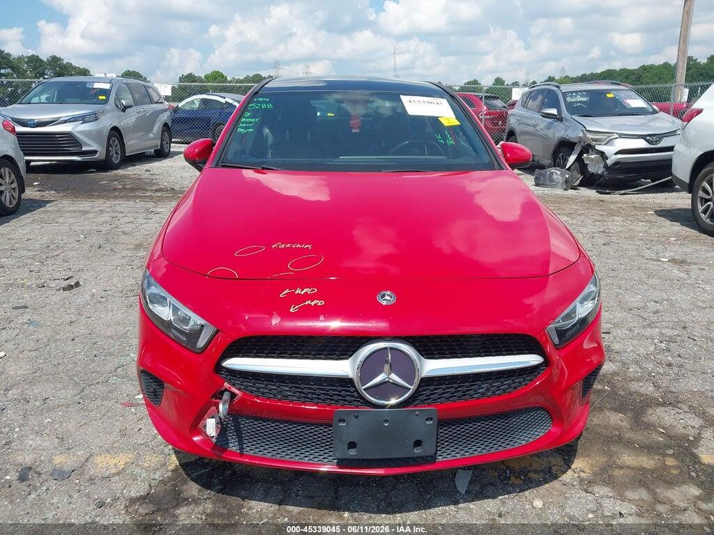 WDD3G4EB0KW026310 2019 MERCEDES-BENZ A 220 photo no. 12