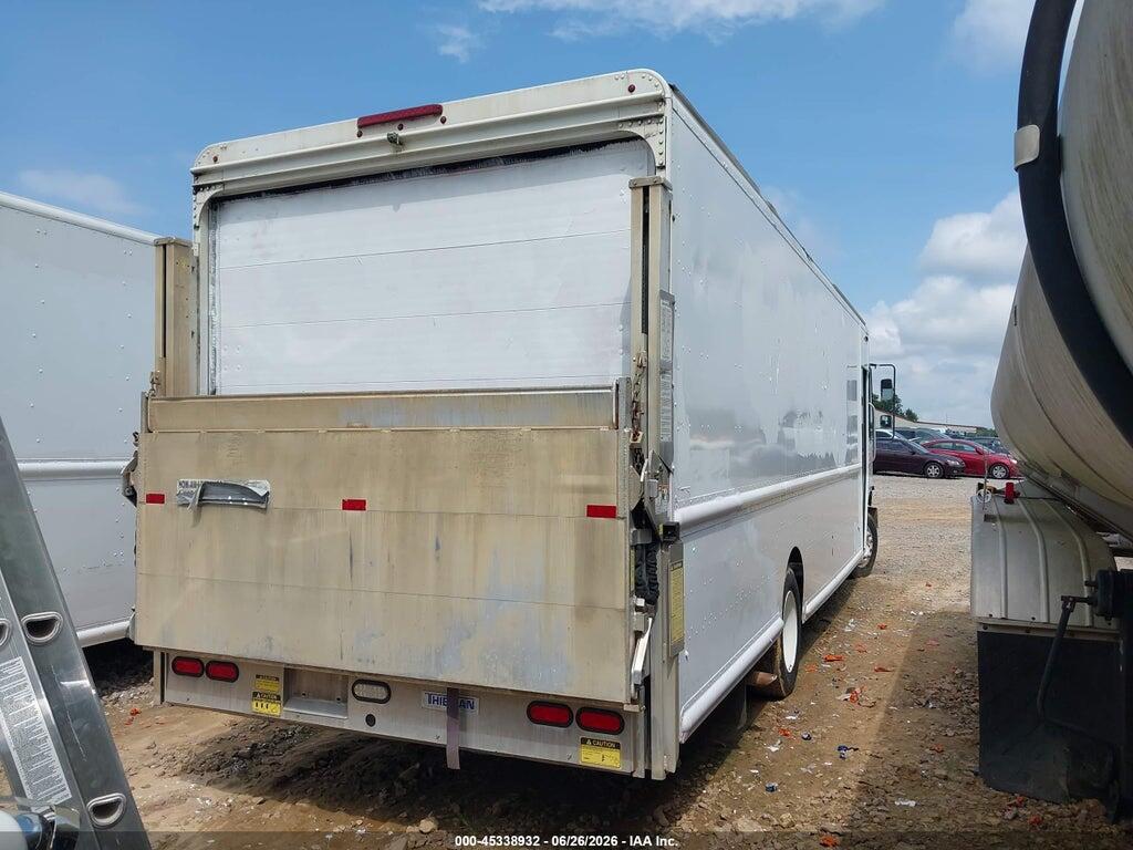 4UZAC3DV2ECFW4515 2014 FREIGHTLINER CHASSIS photo no. 4