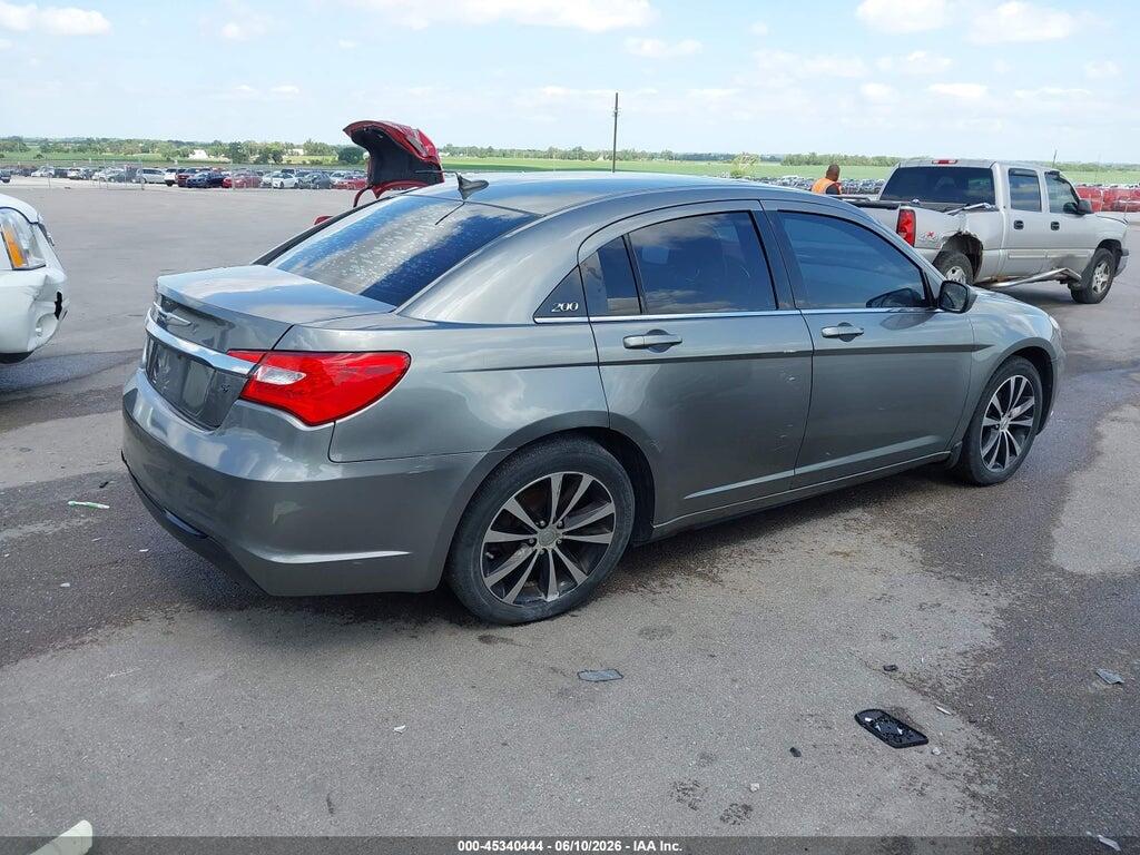 1C3CCBBB8DN580061 2013 CHRYSLER 200 photo no. 4