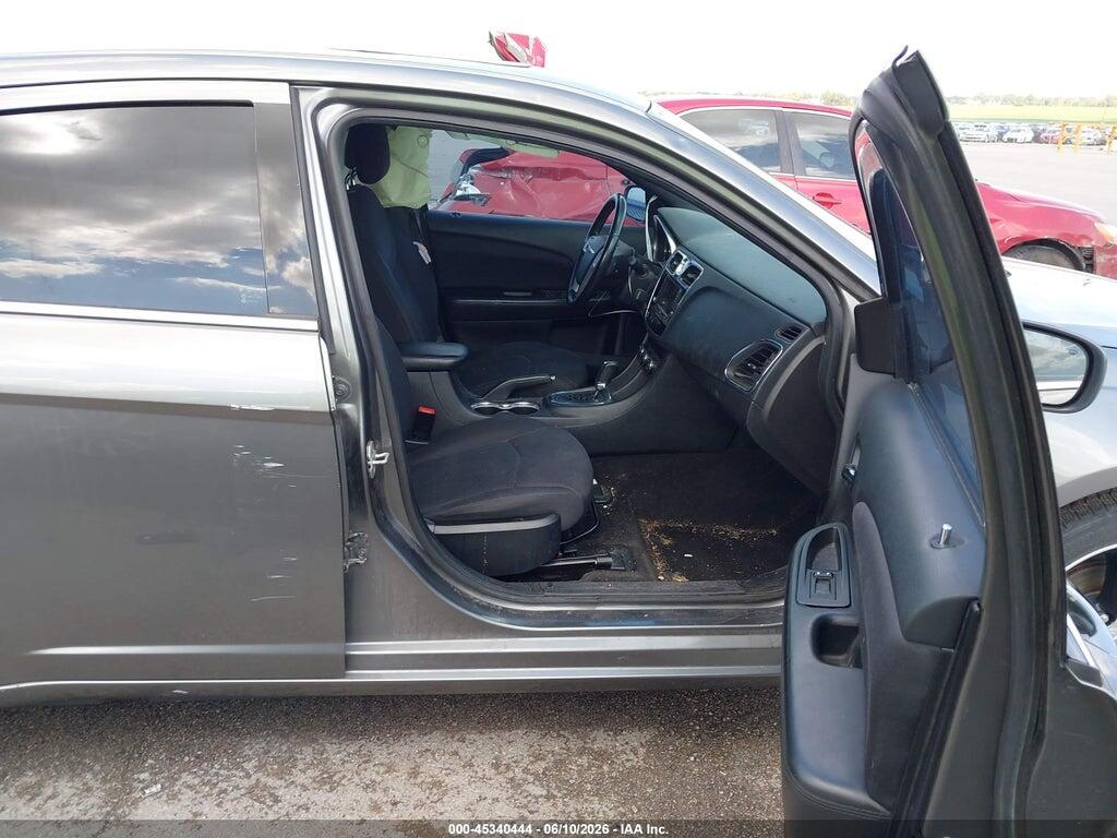 1C3CCBBB8DN580061 2013 CHRYSLER 200 photo no. 5