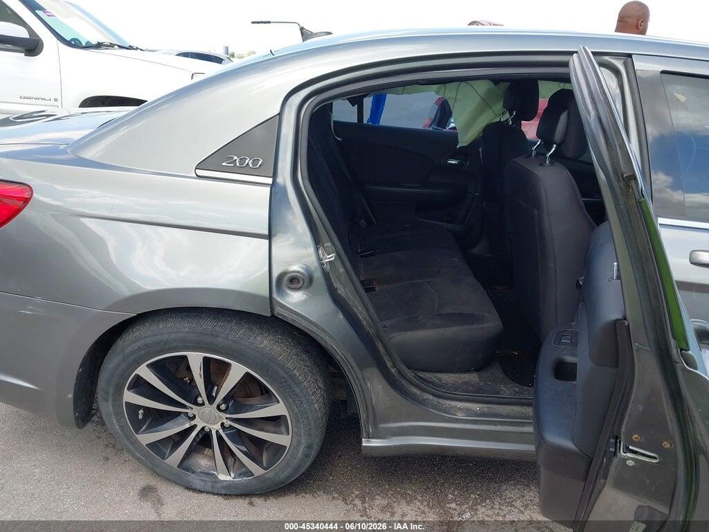 1C3CCBBB8DN580061 2013 CHRYSLER 200 photo no. 8