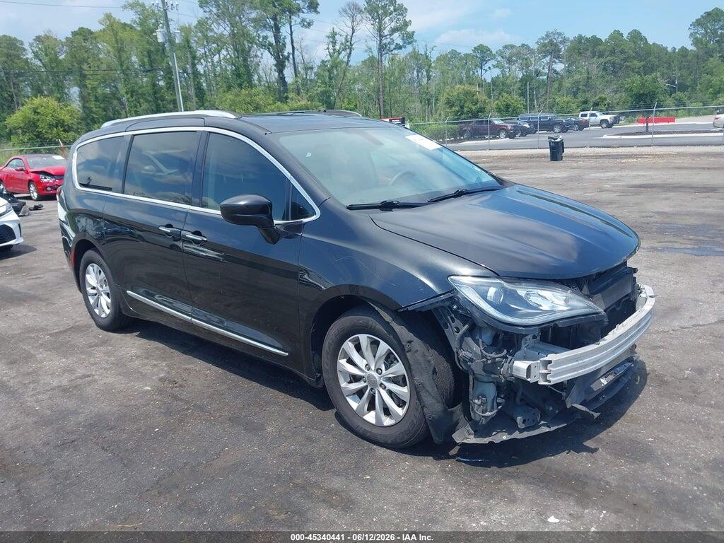2C4RC1EG2JR193754 2018 CHRYSLER PACIFICA photo no. 1