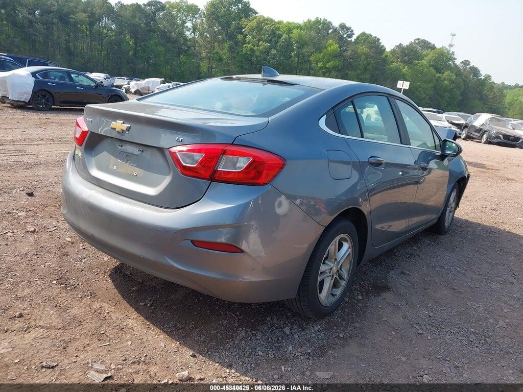 1G1BE5SMXJ7143272 2018 CHEVROLET CRUZE photo no. 4