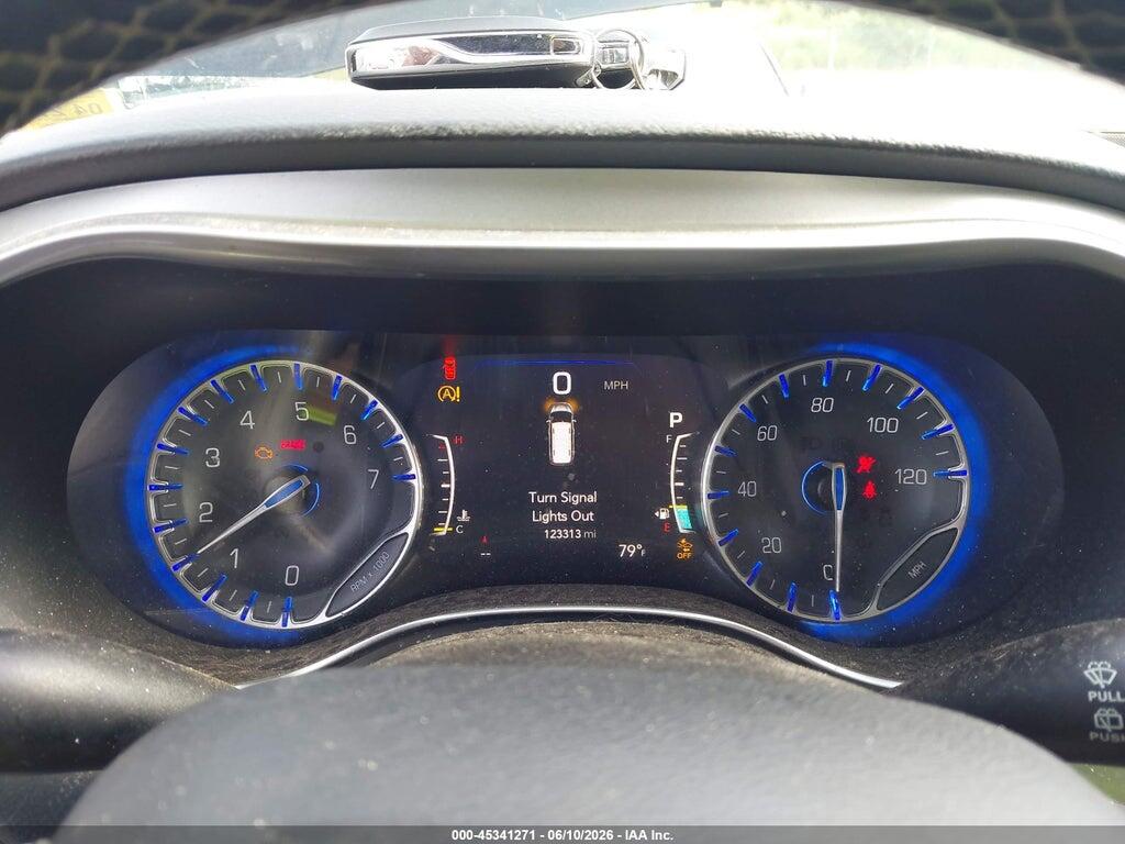 2C4RC1EG8KR588815 2019 CHRYSLER PACIFICA photo no. 7