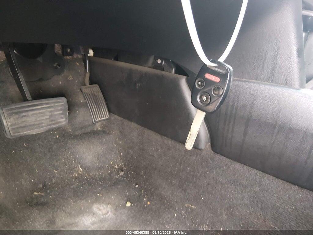 1HGCP2F35CA183885 2012 HONDA ACCORD photo no. 11