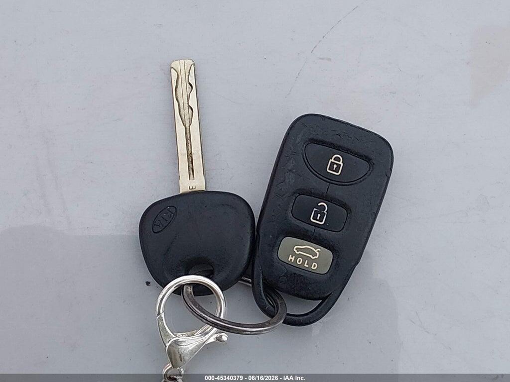 KNAGM4A7XB5061252 2011 KIA OPTIMA photo no. 11