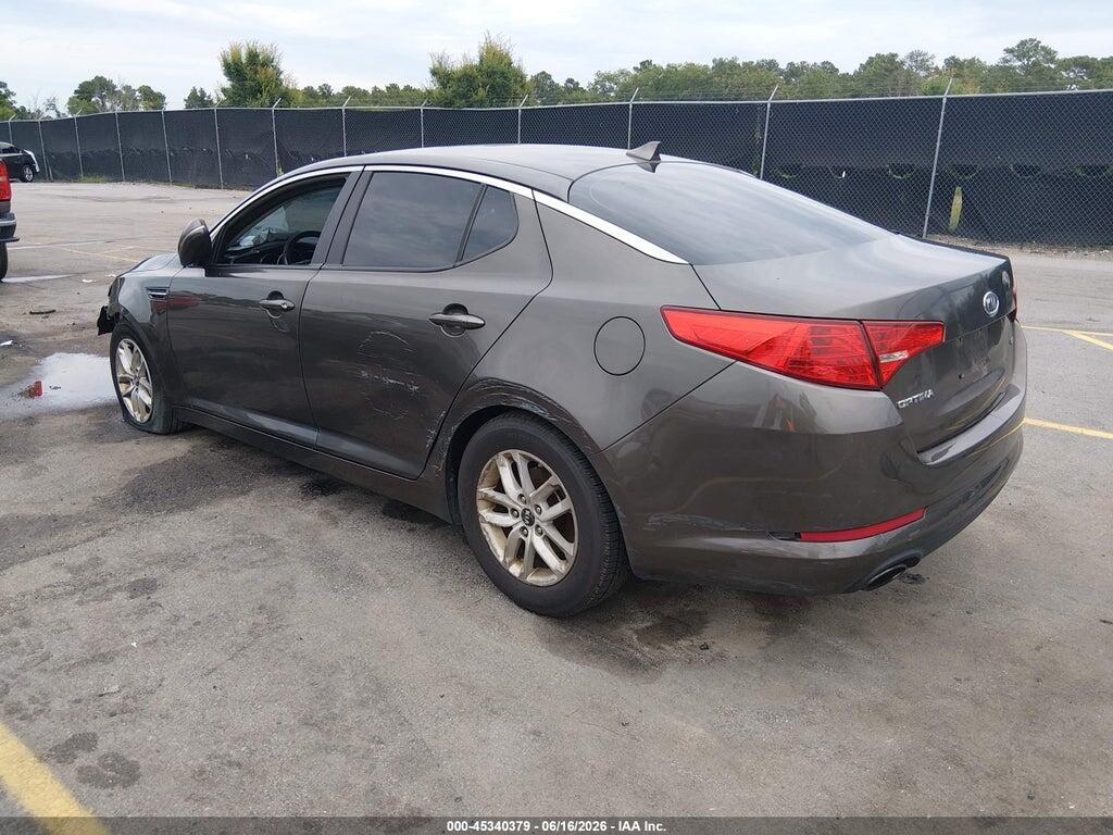 KNAGM4A7XB5061252 2011 KIA OPTIMA photo no. 3