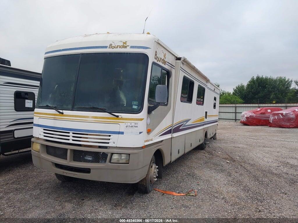 5B4MP67GX33368990 2003 WORKHORSE CUSTOM CHASSIS MOTORHOME CHASSIS photo no. 2
