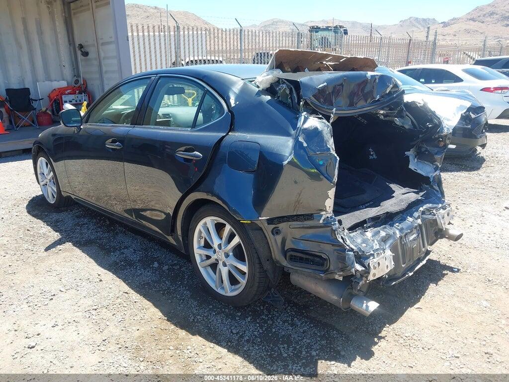 JTHBE262X65010494 2006 LEXUS IS 350 photo no. 3