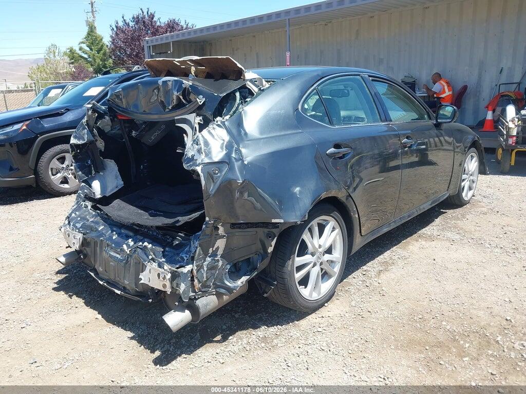 JTHBE262X65010494 2006 LEXUS IS 350 photo no. 4