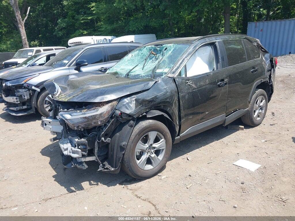 2T3W1RFV3RC290467 2024 TOYOTA RAV4 photo no. 2