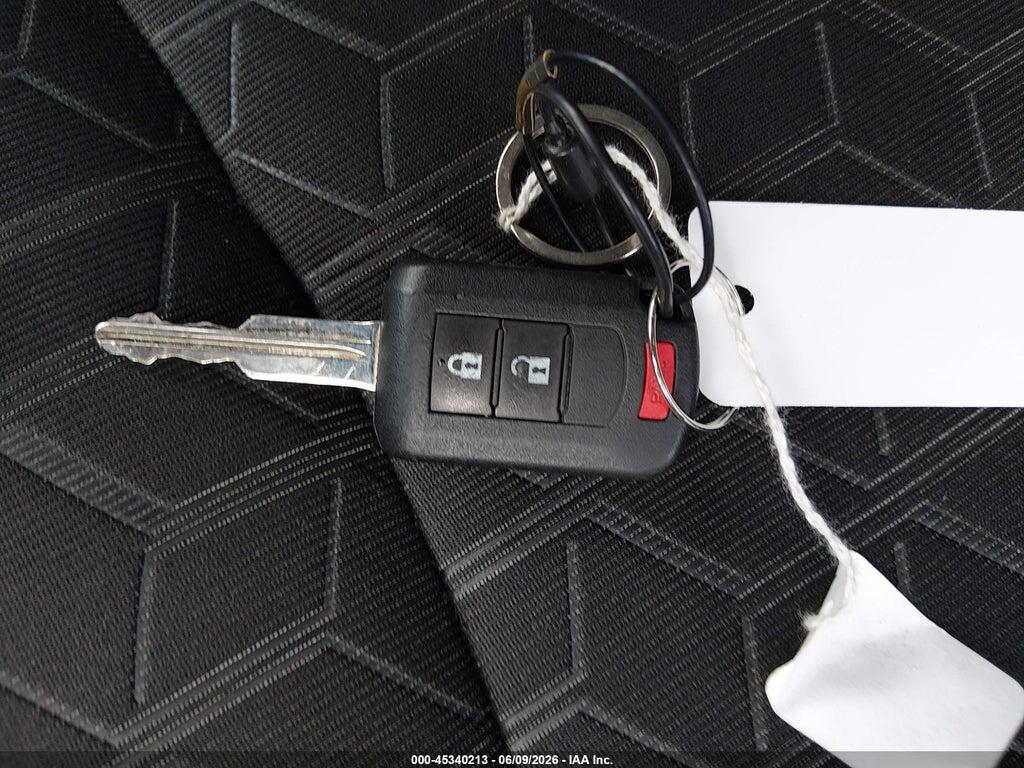 JA4ARUAU6RU015976 2024 MITSUBISHI OUTLANDER SPORT photo no. 11