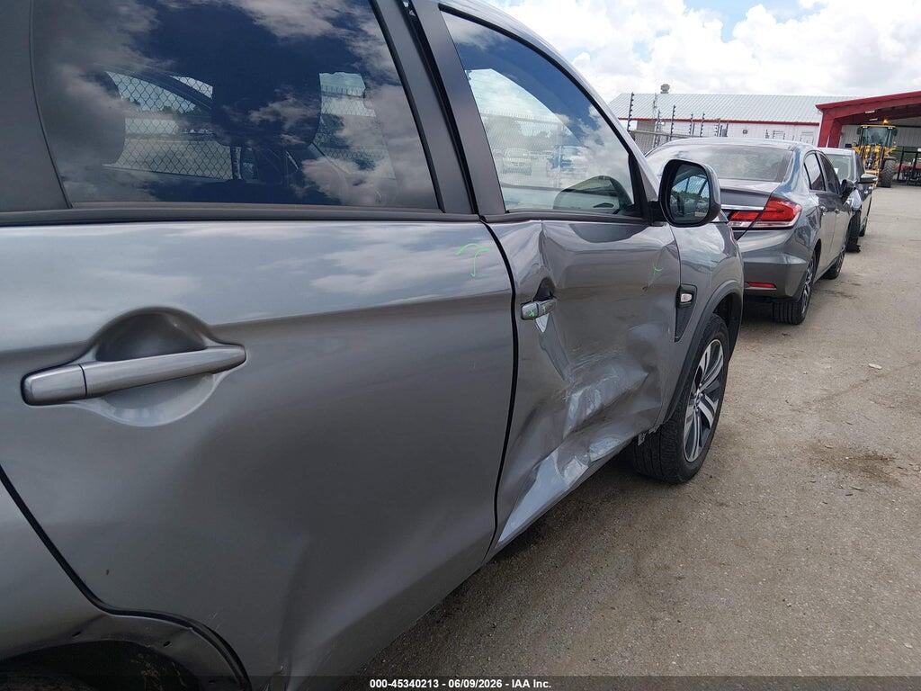 JA4ARUAU6RU015976 2024 MITSUBISHI OUTLANDER SPORT photo no. 6