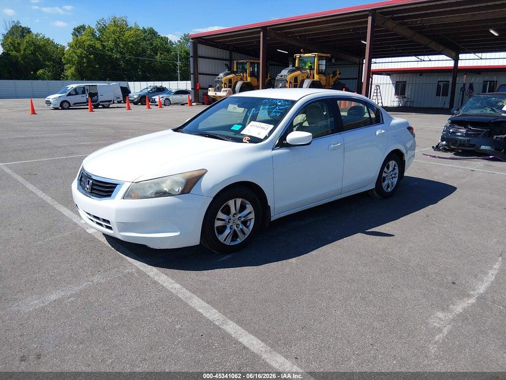 1HGCP2F40AA083618 2010 HONDA ACCORD photo no. 2