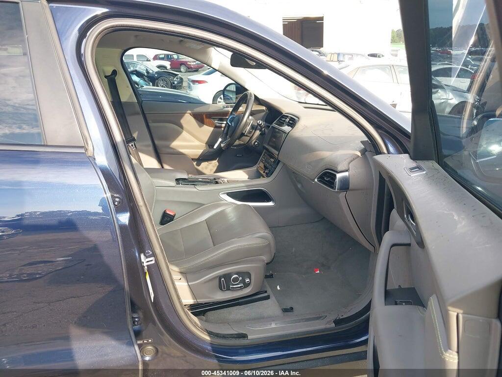 SADCL2FX2JA295042 2018 JAGUAR F-PACE photo no. 5