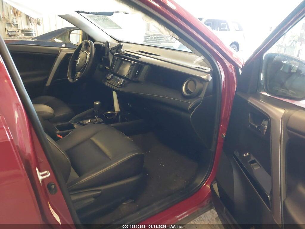 JTMDFREV2JD239522 2018 TOYOTA RAV4 photo no. 5