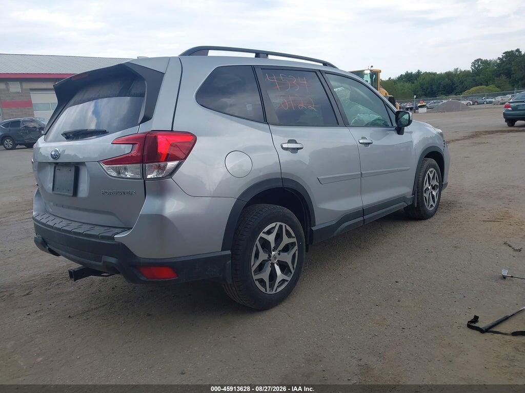 2019 SUBARU FORESTER PREMIUM — Фото 4 из 16