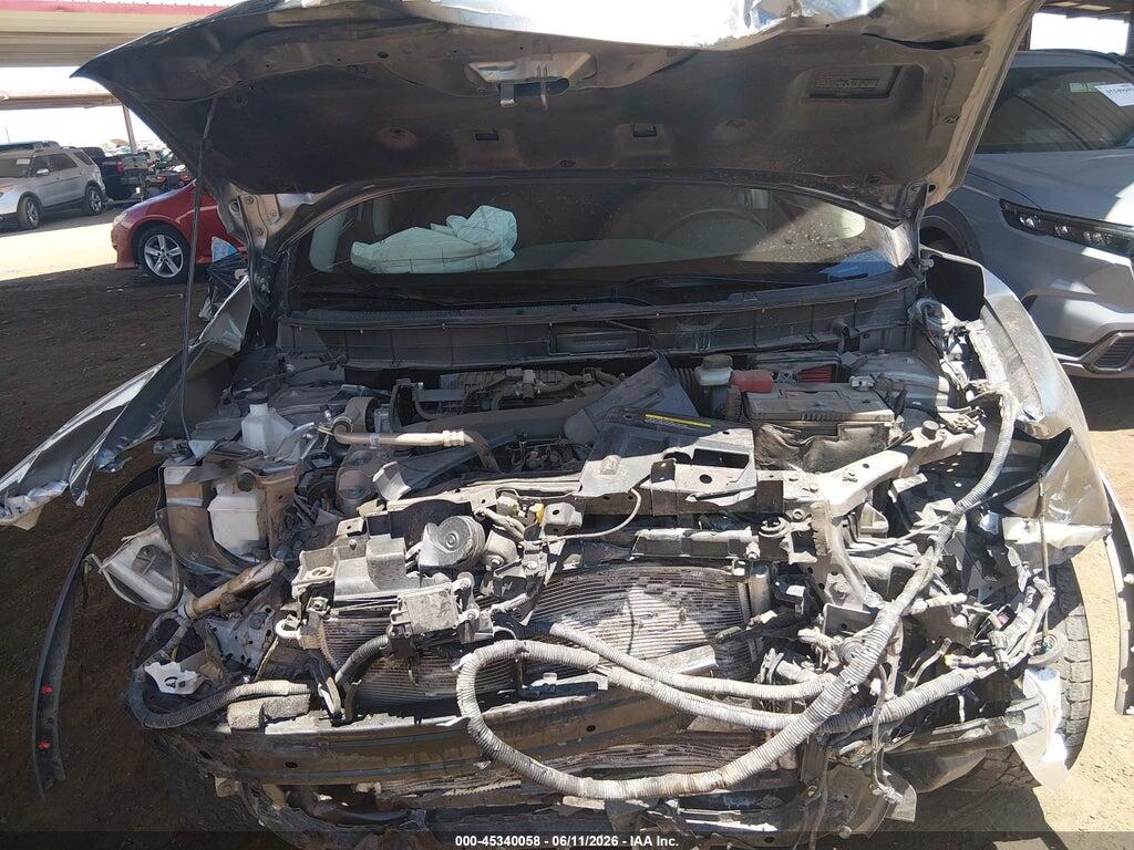 KNMAT2MV4JP588443 2018 NISSAN ROGUE photo no. 10