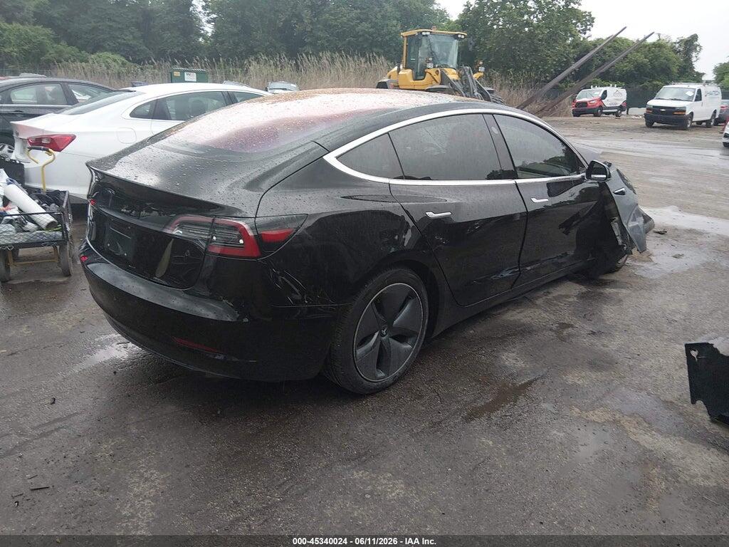 5YJ3E1EA2JF021005 2018 TESLA MODEL 3 photo no. 4