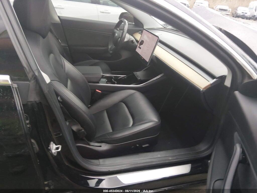 5YJ3E1EA2JF021005 2018 TESLA MODEL 3 photo no. 5