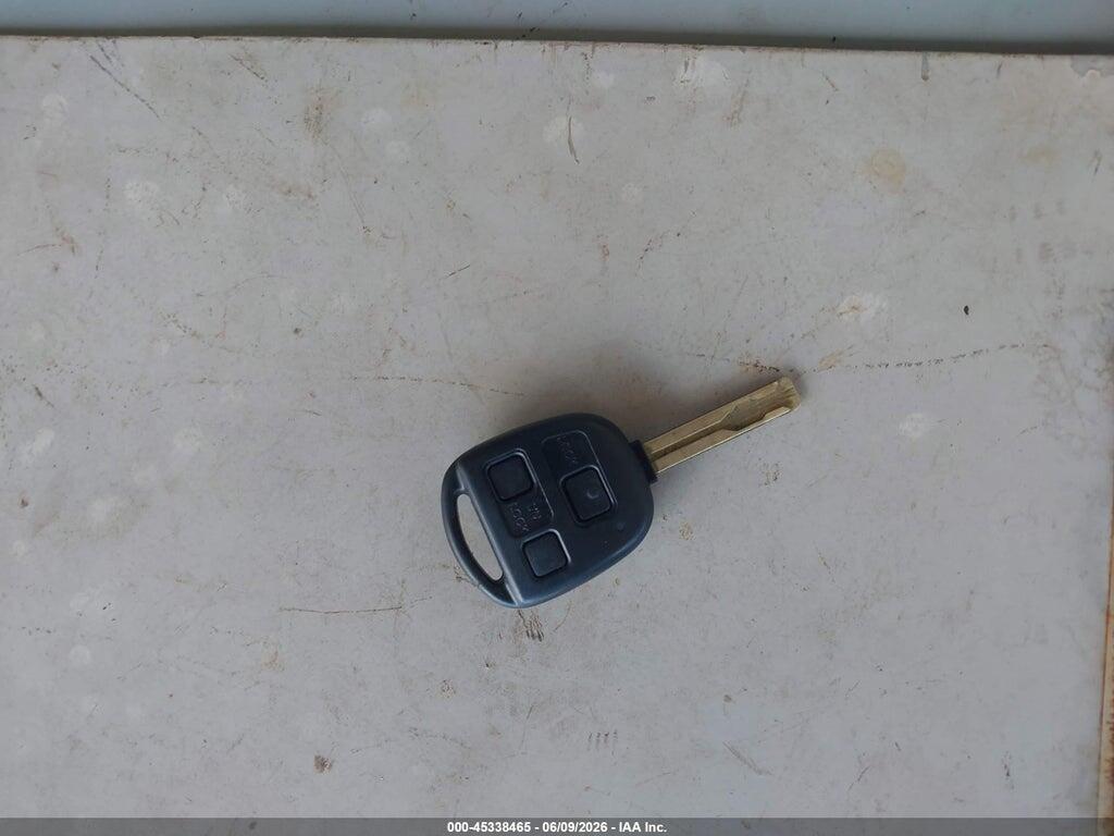 JTHBD192830067746 2003 LEXUS IS 300 photo no. 11