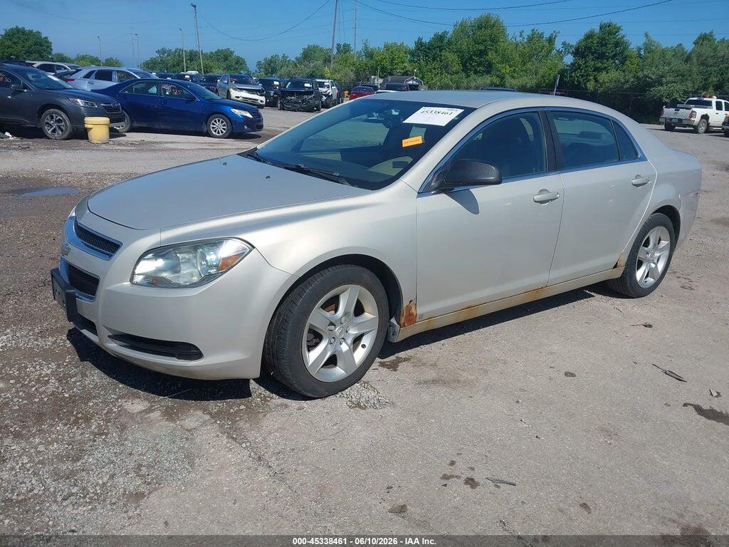 1G1ZB5EB0AF111440 2010 CHEVROLET MALIBU photo no. 2