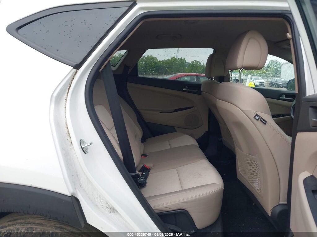 KM8J3CA2XHU293452 2017 HYUNDAI TUCSON photo no. 8