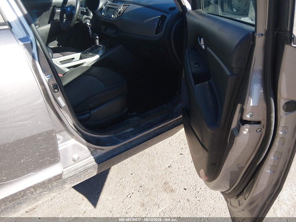 KNDPBCAC2G7878002 2016 KIA SPORTAGE photo no. 5