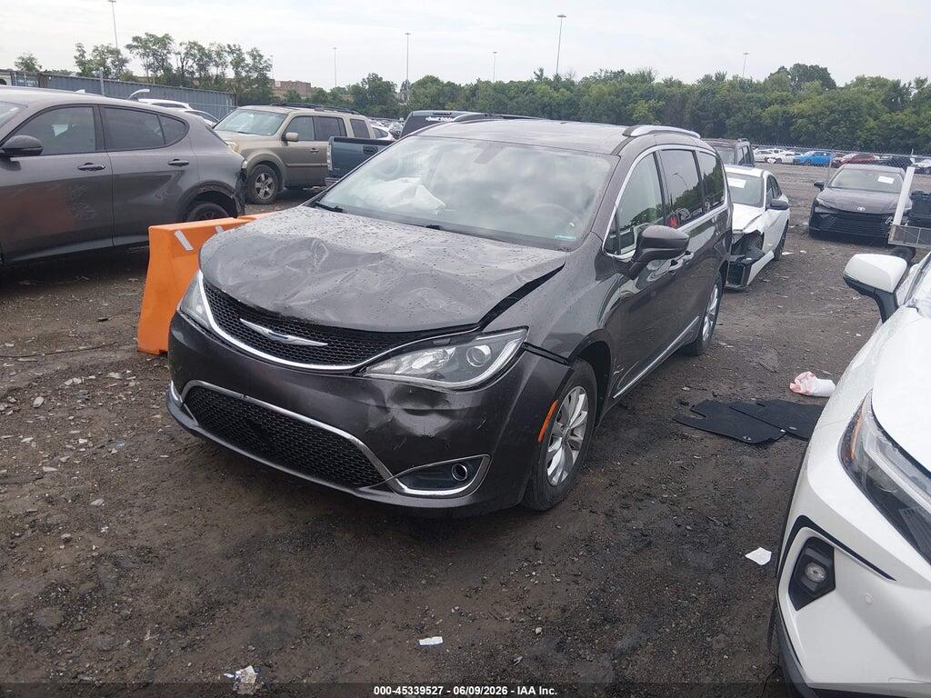 2C4RC1BG6JR204033 2018 CHRYSLER PACIFICA photo no. 2
